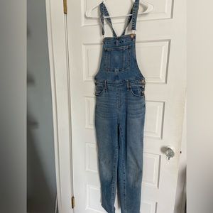 Universal Thread darkwash long-legged overalls
